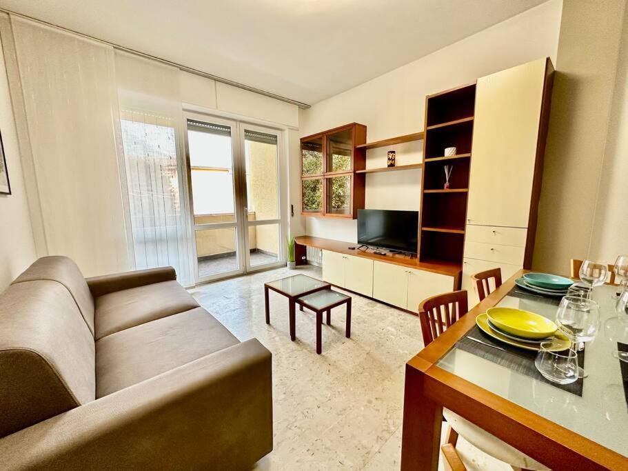 Low Cost Holiday An Business House And Free Park By Revenue House Όπως Εξωτερικό φωτογραφία
